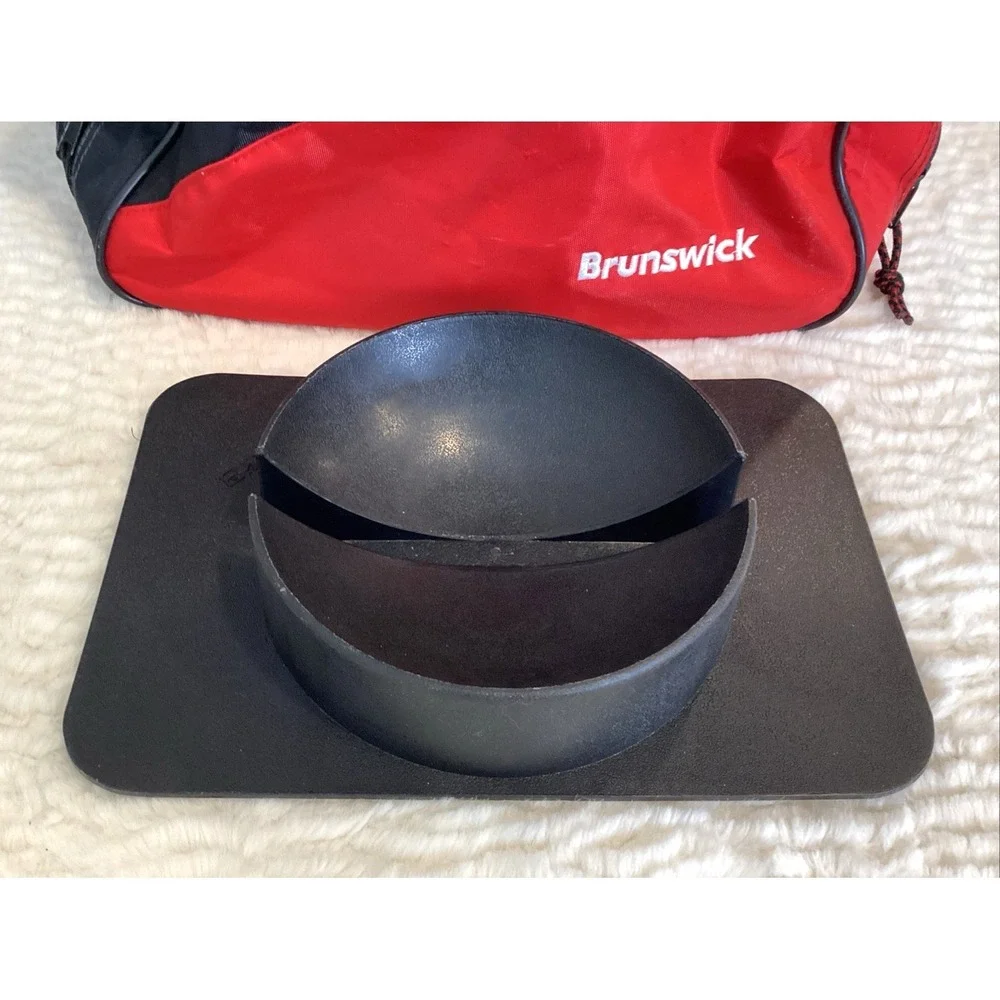 Brunswick‎ Soft Bowling Ball Bag Black Red Zip Up Support Inside Pin Alley Sport
